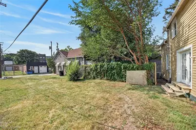 3925 Bridge Avenue, Loveland, OH 44113 - Photo 21