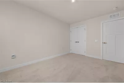 129 Eagle Circle, Amherst, OH 44001 - Photo 17