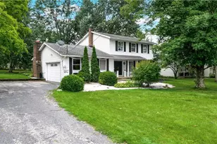 134 Hurd Rd, Aurora, OH 44202 - Photo 1