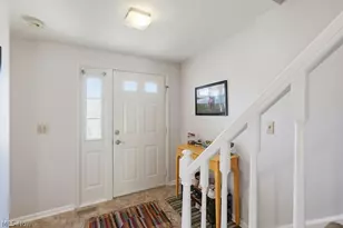 1905 Ridge Meadow Ct, Twinsburg, OH 44087 - Photo 3