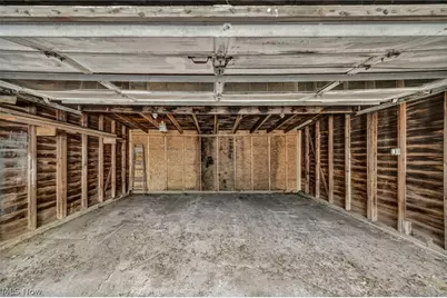 1606 Larchmont Avenue, Oakwood, OH 44107 - Photo 35