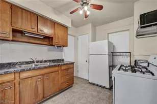 1606 Larchmont Ave, Oakwood, OH 44107 - Photo 11