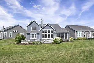 31427 Pier W, Avon Lake, OH 44012 - Photo 5