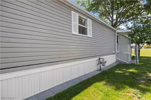 35157 Center Ridge Rd, North Ridgeville, OH 44039 - Photo 33