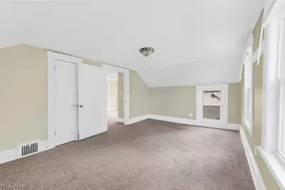5810 Madison Avenue, Loveland, OH 44102 - Photo 13