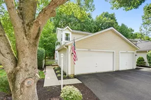 2891 Heatherwood Ct, Stow, OH 44224 - Photo 1