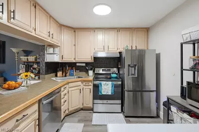 2891 Heatherwood Court, Stow, OH 44224 - Photo 7