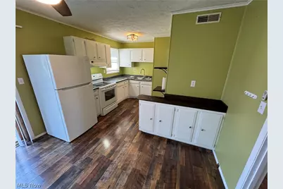 507 W Vine Street, Martins Ferry, OH 43935 - Photo 11