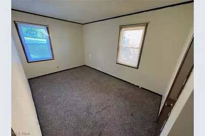 507 W Vine Street, Martins Ferry, OH 43935 - Photo 25