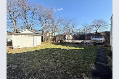 1433 Kenmore Boulevard, Akron, OH 44314 - Photo 17