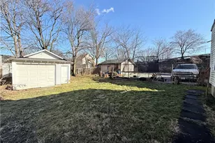 1433 Kenmore Blvd, Akron, OH 44314 - Photo 17