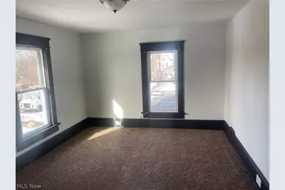 1433 Kenmore Boulevard, Akron, OH 44314 - Photo 5