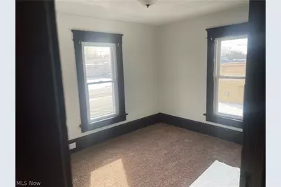1433 Kenmore Boulevard, Akron, OH 44314 - Photo 7