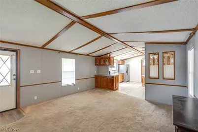 18592 Edwards Road #223, Doylestown, OH 44230 - Photo 7