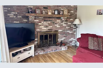 11784 Chamberlain, Aurora, OH 44202 - Photo 5