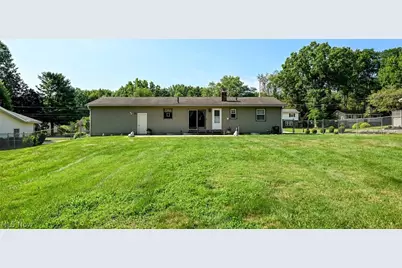 577 Catalina Drive, Akron, OH 44319 - Photo 11