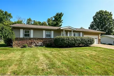577 Catalina Drive, Akron, OH 44319 - Photo 5