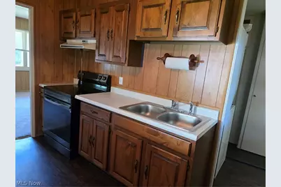 1068 Liberty Street, Salem, OH 44460 - Photo 5