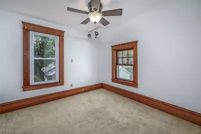 246 Lawrence Street, Ravenna, OH 44266 - Photo 25