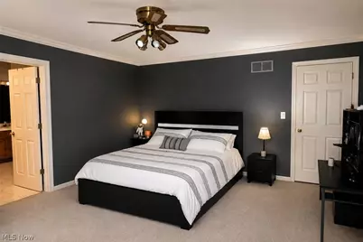 136 Jade Circle, Canfield, OH 44406 - Photo 9