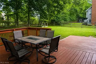 136 Jade Cir, Canfield, OH 44406 - Photo 21