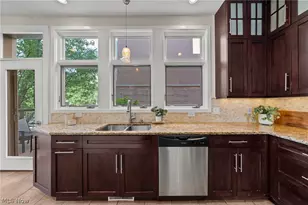 2011 Villa Carabelli Dr, Loveland, OH 44106 - Photo 25