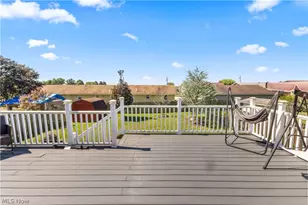 118 Arena Dr, Weirton, WV 26062 - Photo 15
