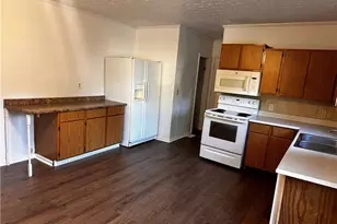 1485 3rd St, Akron, OH 44250 - Photo 7