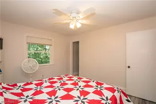 374 Woodlawn Reserve Rd, Akron, OH 44305 - Photo 23