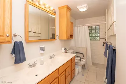 374 Woodlawn Reserve Road, Akron, OH 44305 - Photo 31