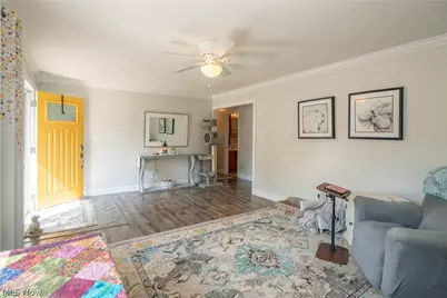 374 Woodlawn Reserve Road, Akron, OH 44305 - Photo 11