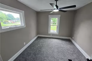 747 W River Rd N, Elyria, OH 44035 - Photo 27