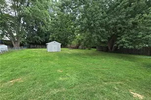 747 W River Rd N, Elyria, OH 44035 - Photo 9