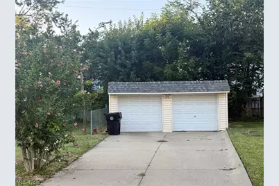 16803 Eldamere, Loveland, OH 44128 - Photo 3
