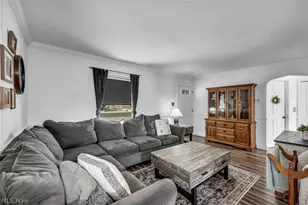 2515 9th St, Cuyahoga Falls, OH 44221 - Photo 9