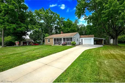 3437 Heckman Street NW, Uniontown, OH 44685 - Photo 33