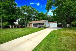 3437 Heckman St NW, Uniontown, OH 44685 - Photo 33