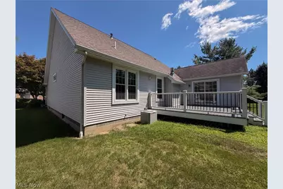 90 Lake Pointe Circle, Canfield, OH 44406 - Photo 31