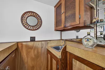 34260 Glen Drive, Eastlake, OH 44095 - Photo 33