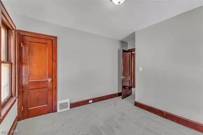 3201 E 121st Street, Loveland, OH 44120 - Photo 13