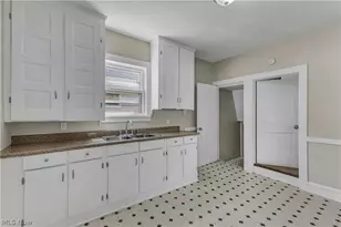 3201 E 121st St, Loveland, OH 44120 - Photo 5