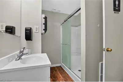 225 Mentor Avenue, Painesville, OH 44077 - Photo 17