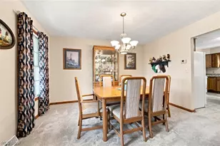 5303 Deercreek Ct, Sheffield Village, OH 44054 - Photo 9