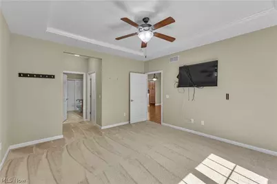 574 Hyannis Port Circle, Avon Lake, OH 44012 - Photo 17