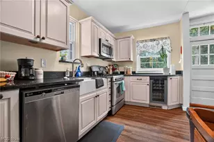 16 E Shore Blvd, Eastlake, OH 44095 - Photo 17