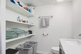 549 Mohican St NE, Brewster, OH 44613 - Photo 7