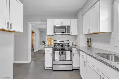 17011 Puritas Avenue, Loveland, OH 44135 - Photo 9