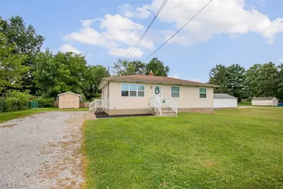 472 Columbine Avenue, Akron, OH 44312 - Photo 3