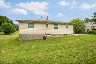 472 Columbine Avenue, Akron, OH 44312 - Photo 27