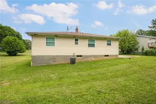 472 Columbine Ave, Akron, OH 44312 - Photo 27